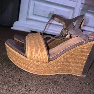 UGG wedge brown /espadrille